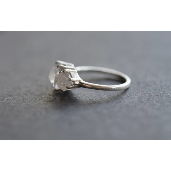 alternative raw diamond engagement ring raw crystal size 4 5 6 7 8 8 9 1… - Picture 4 of 5
